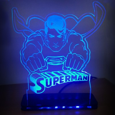 Luminária em Acrílico Superman
